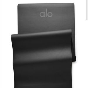 Alo Yoga Mat BNWT